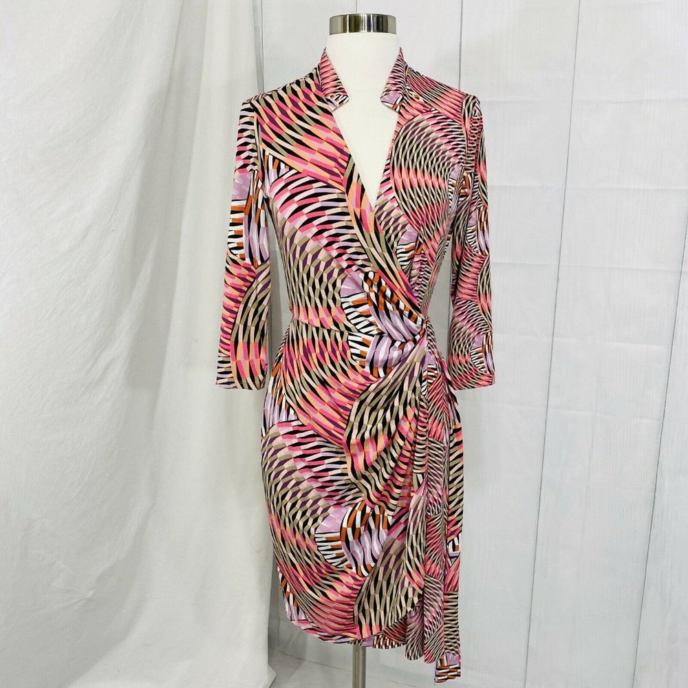 COPY - Maggy London Women’s Sz 6 Dress Wrap Print